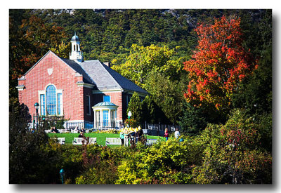 The leaves are just starting. NEXT weekend will be the time to be there!