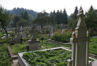 graveyard in Voronet