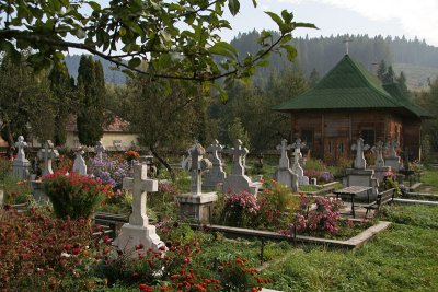 graveyard in Voronet