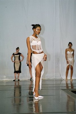sm002.jpg