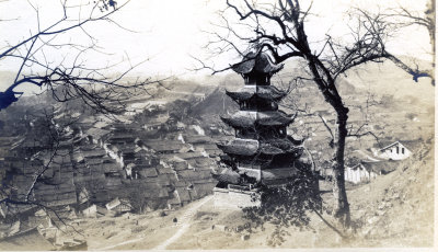 China 1906 pagoda overlooking city