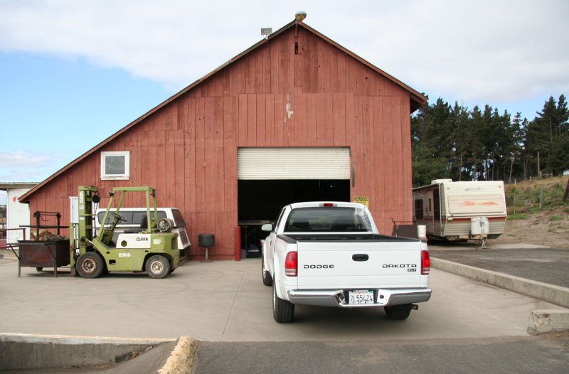 barn01.jpg