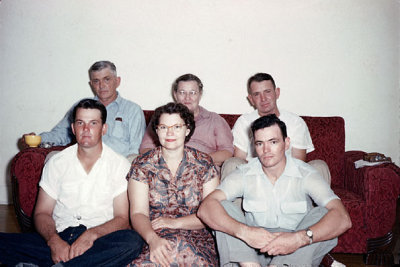 Will, Kate, Oscar, Wayne, Mildred and Bill Reed