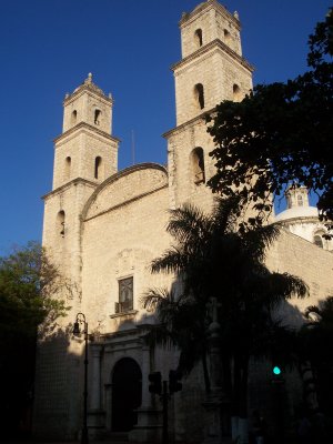cathedral in Merida's Plaza Principal