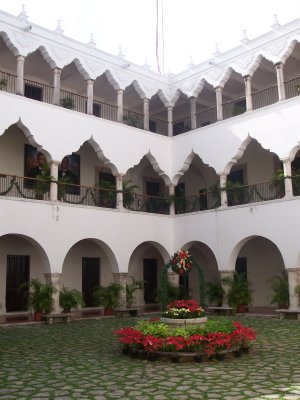 rectory building at U of Yucatán
