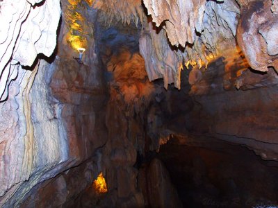 Cave at Downunder 09.jpg