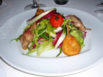 Warm quail salad with lemon dressing