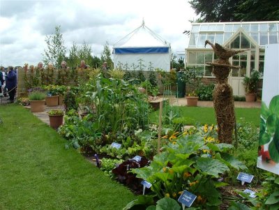 Classic Landscapes of Sale_Suttons growing for health garden