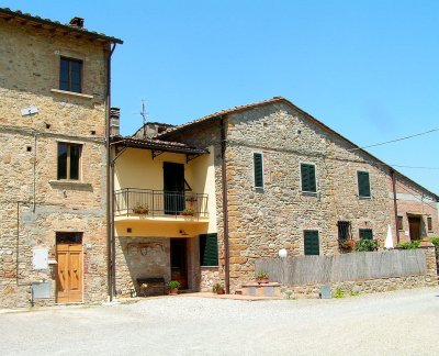 Tuscan village 3.JPG