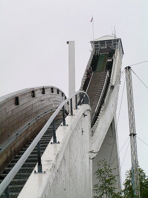 Holmenkollen ski jump.JPG