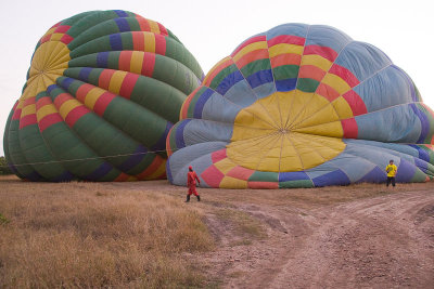 Balloon Inflation Masa Mara-01.jpg