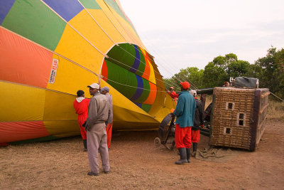 Balloon Inflation Masa Mara-02.jpg