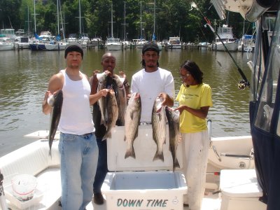 6/7/2007 - Spriggs Charter - limited out with 11 Stripers to 30