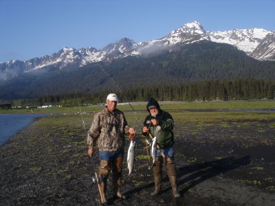 Close by - Snagging in the Salmon River