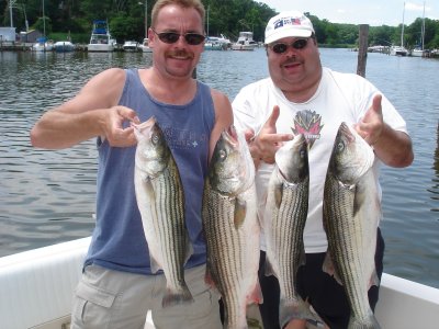 7/3/2007 - Russ Doctor Charter - braggin on 25-28 stripers