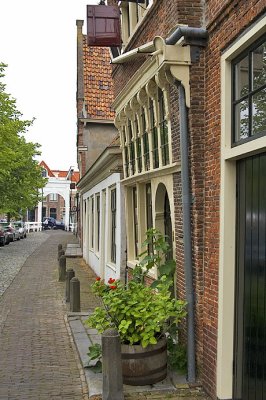 houses at canal