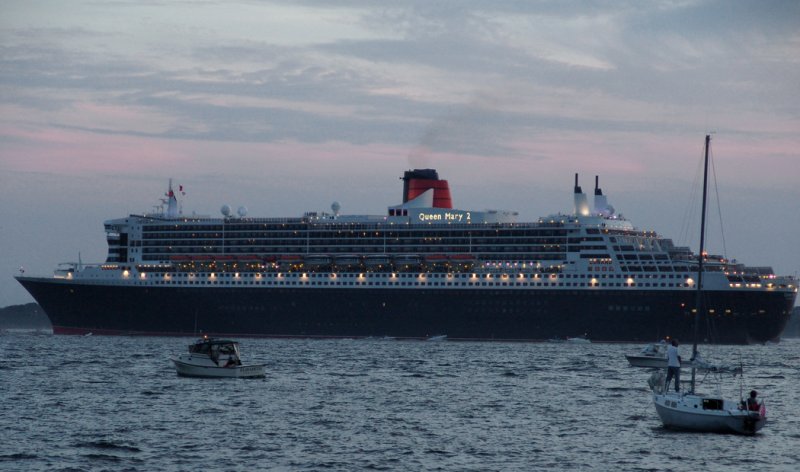 QM2 01023