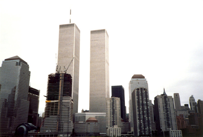 2 WFC and 7 WTC under construction, 1986