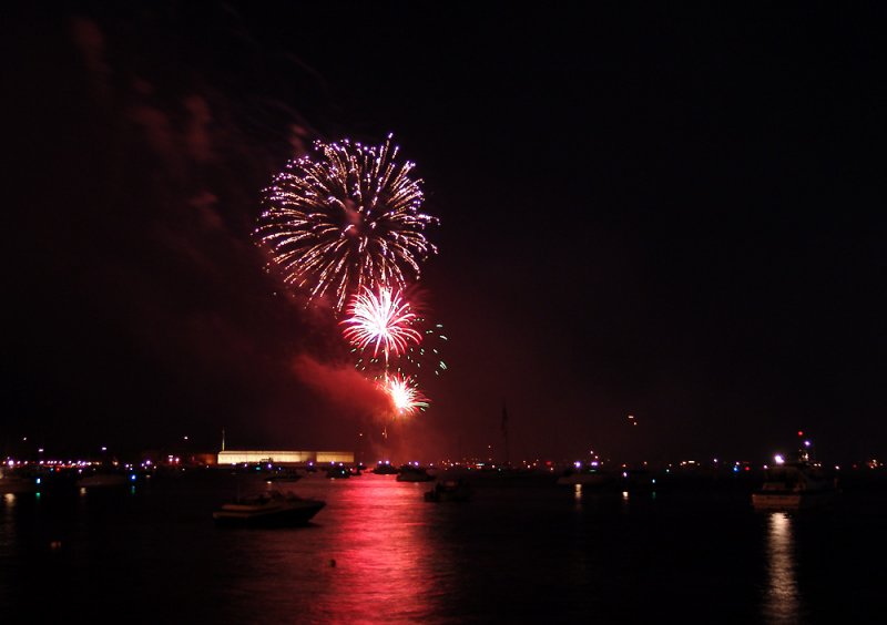 Newport, RI fireworks | July 4, 2004