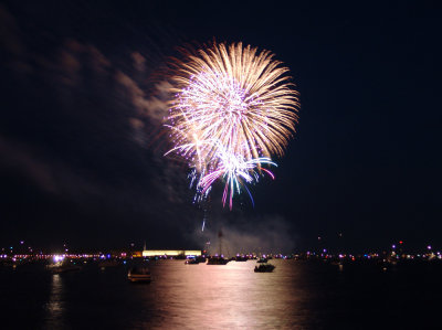 Newport, RI fireworks | July 4, 2004