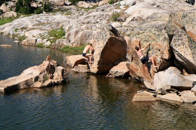 Bouldering at Basin Lakes.jpg