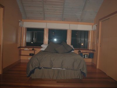 The bedroom, Woodlands