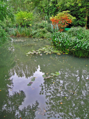Giverny - Monet's house 2.jpg