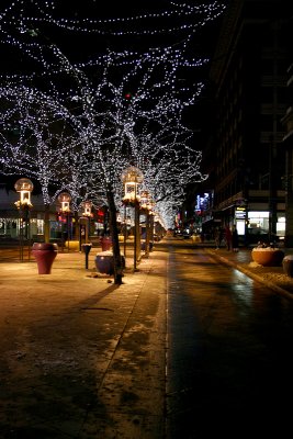 Looking Up the 16th Street Mall