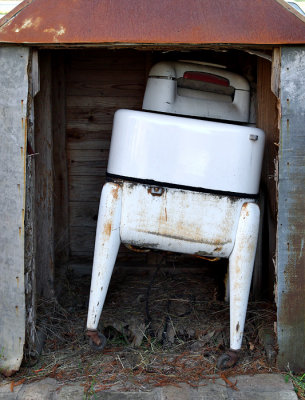 Old washing machine, Bastrop, Texas