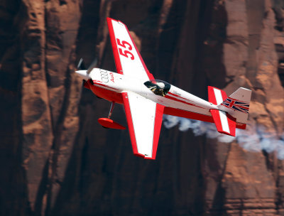 Red Bull Air races in Monument Valley