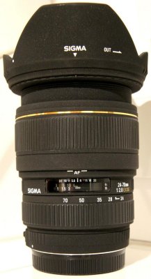 SOLD: Sigma 24-70mm f/2.8 DG Macro from LightRules