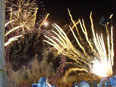 *** New Year Fireworks -- London 2007 ***