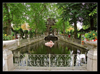 Jardn de Luxemburgo - Fuente de Medicis