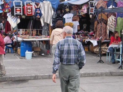 Otavalo market - Sue is on a mission