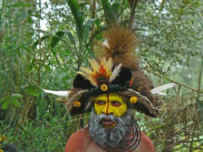 Full-dress Huli