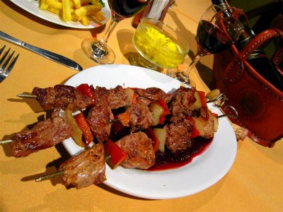 Assorted Shashlyk With Red Currant Sause, Puno