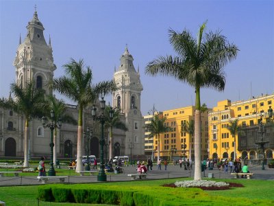 Central Square, Lima