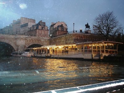 trip le Paris33 Paris river cruise.jpg