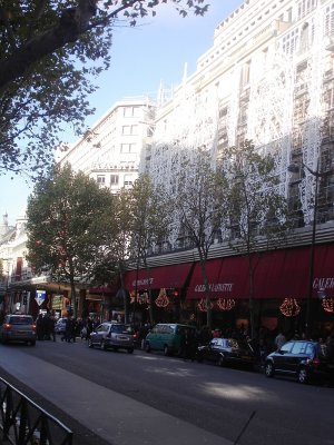 trip le Paris58 Streets off Paris.jpg