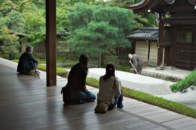 2006.10.20 The pebble garden