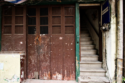 2007.03.15 1/2 Two doorways