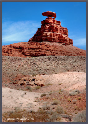 Mexican Hat Rock, Monument Valley