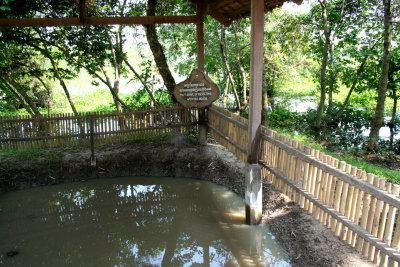 The watery mass grave described above.