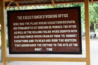 Sign indicating the location of the executioner's office.