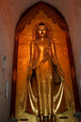 The fourth of the four Buddhas.