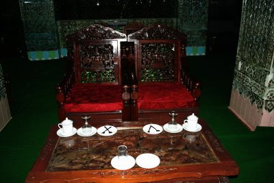 Some of the exquisite furnishings that can be found in the pagoda.