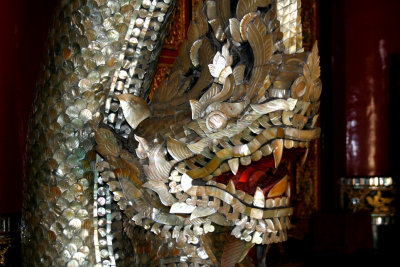 Closeup of the dragon.