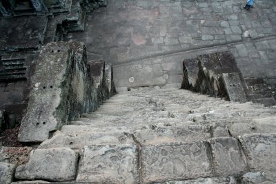 If I fell down these steps, it would have ended more than my vacation!