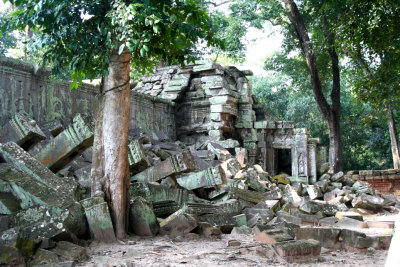 Ruins along the outside wall of Ta Prohm Temple.