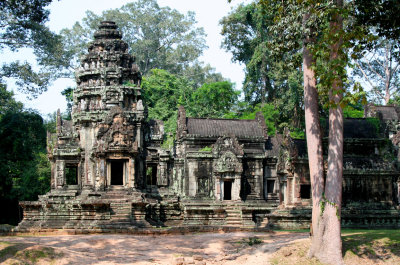 Thommanon is a temple located just east of Angkor Thom.